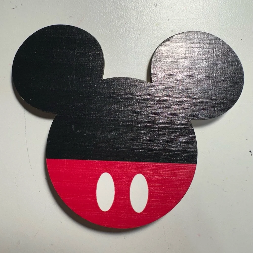 Bexupdos One of a Kind HOME Mickey Mouse-Inspired Wall Sign.
